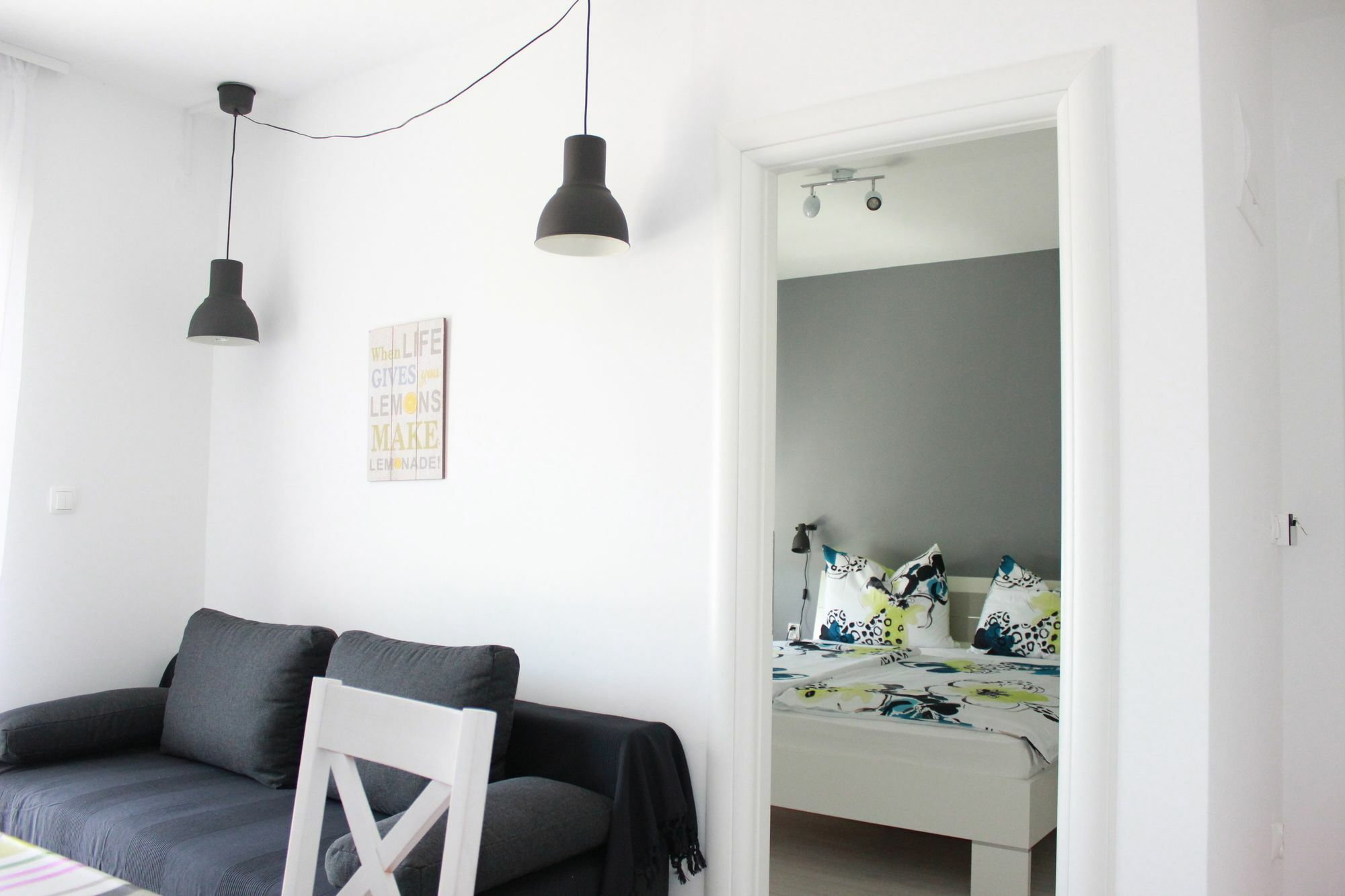 Apartments Valentina Bol Eksteriør bilde